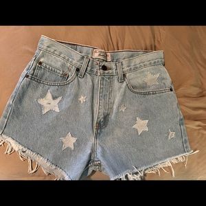 Vintage Levi cut off shorts size 31